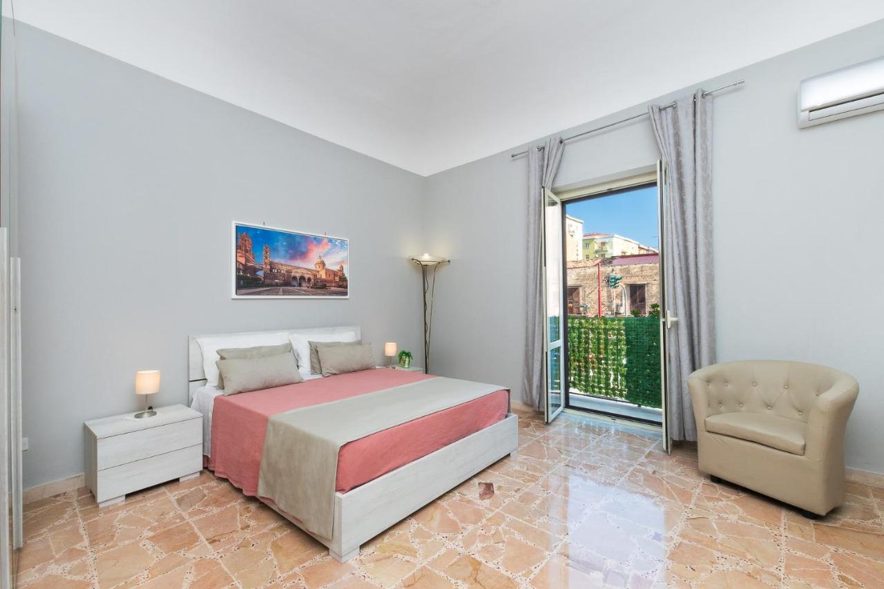 Mille91 Apartment Palermo Bagian luar foto